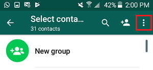 3  Icono de menú de puntos en la pantalla de contactos de WhatsApp en el teléfono Android